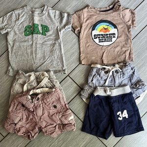 Bundle Gap Shorts plus 2 Tops